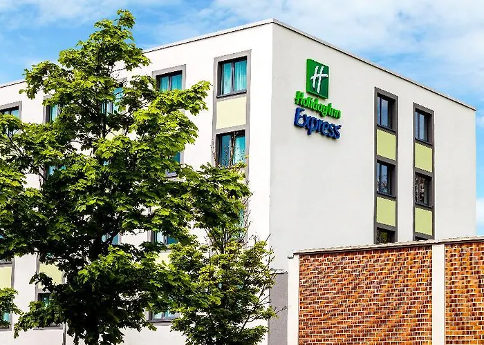 Express By Ihg 3*