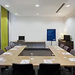 Express By Ihg Ξενοδοχείο