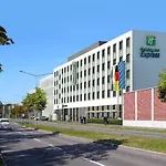 Express By Ihg Hotel 3*