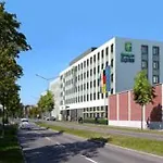 Hotel Express By Ihg 3*