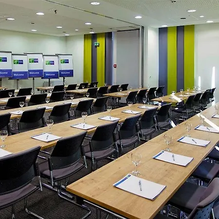 Express By Ihg Отель 3*